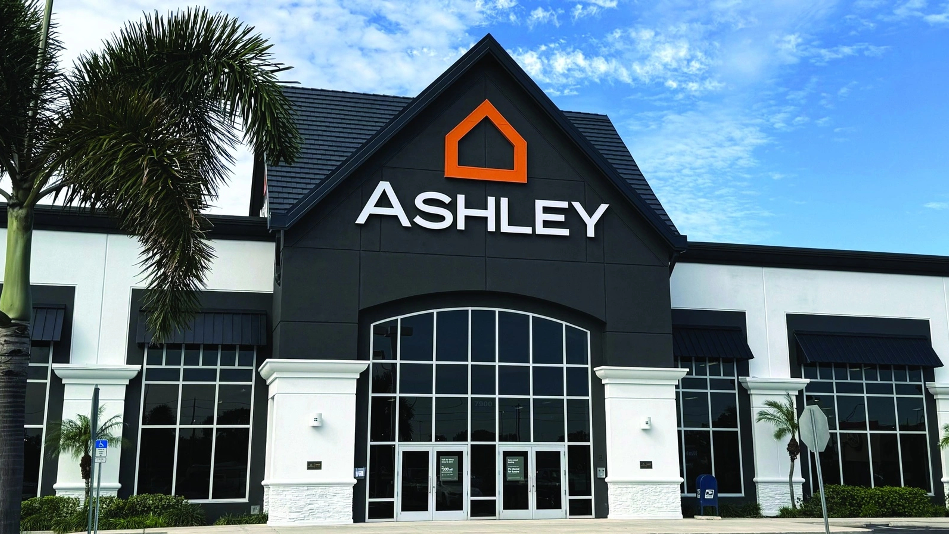 Pinellas Park Ashley Furniture Store