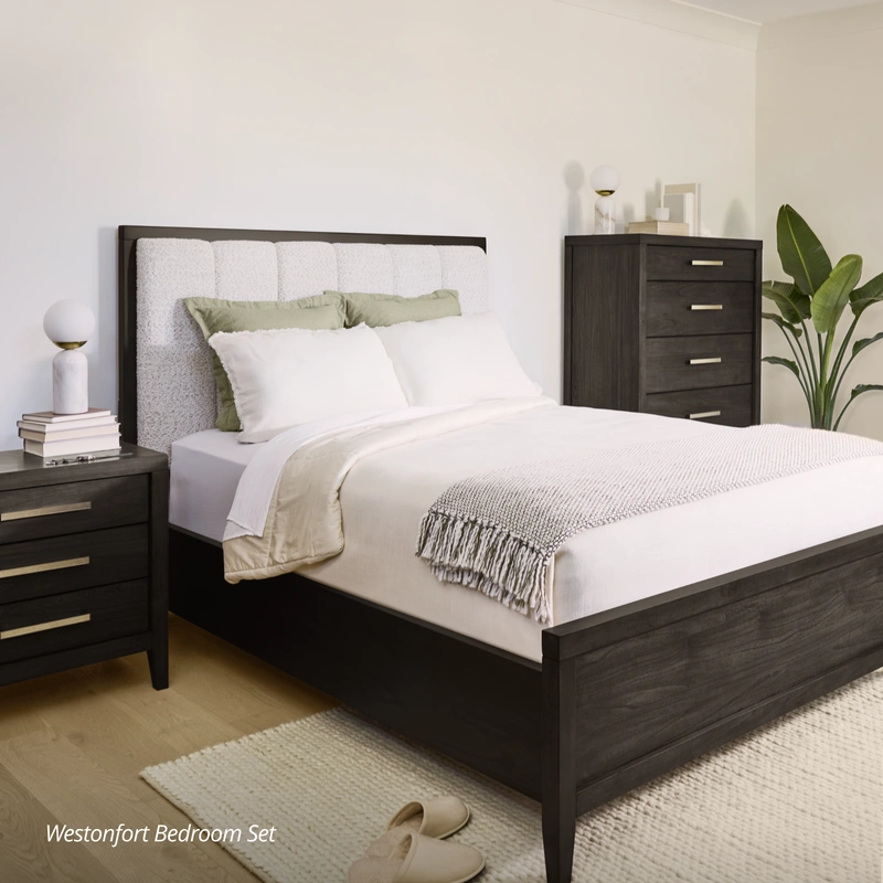 Westonfort Bedroom Set