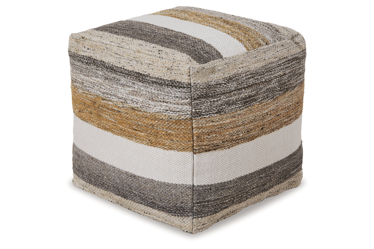 Poufs