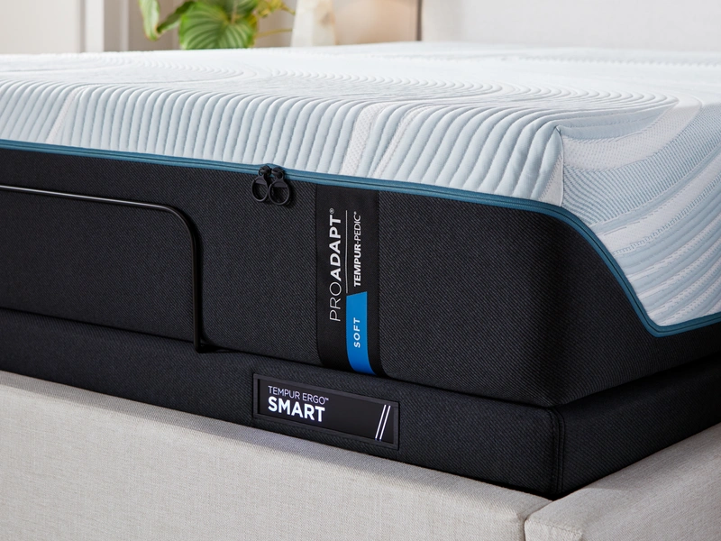 zoomed in image of a tempur-pedic mattress