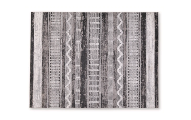 Henchester	Rug